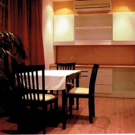 Strand Inn Hotel Bangkok Kültér fotó