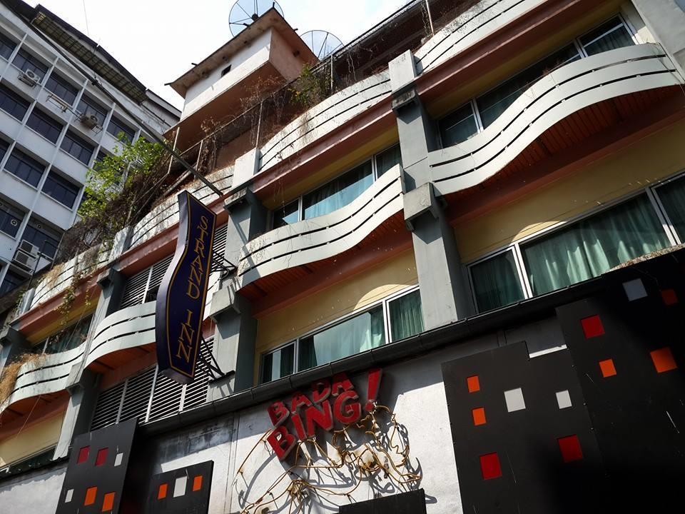 Strand Inn Hotel Bangkok Kültér fotó