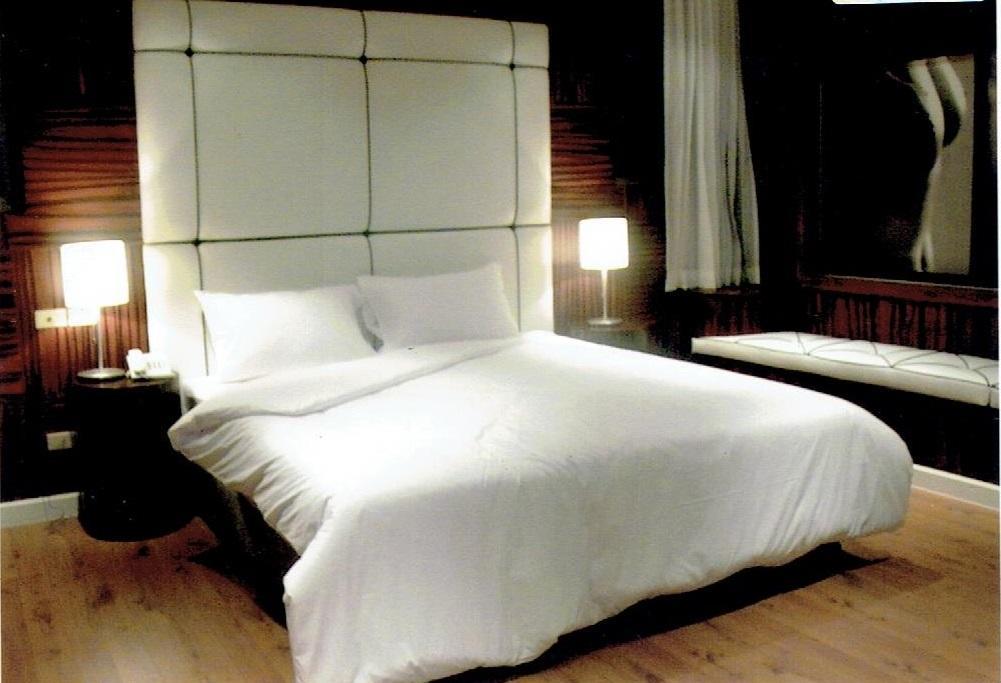 Strand Inn Hotel Bangkok Szoba fotó